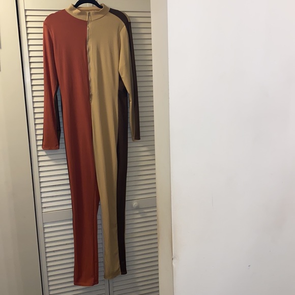 🔥Ribbed long sleeve jumpsuit.🔥🔥🔥🔥 - Picture 7 of 9